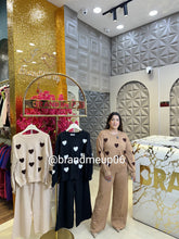 Woolen Heart Cord Set (IMP-514)