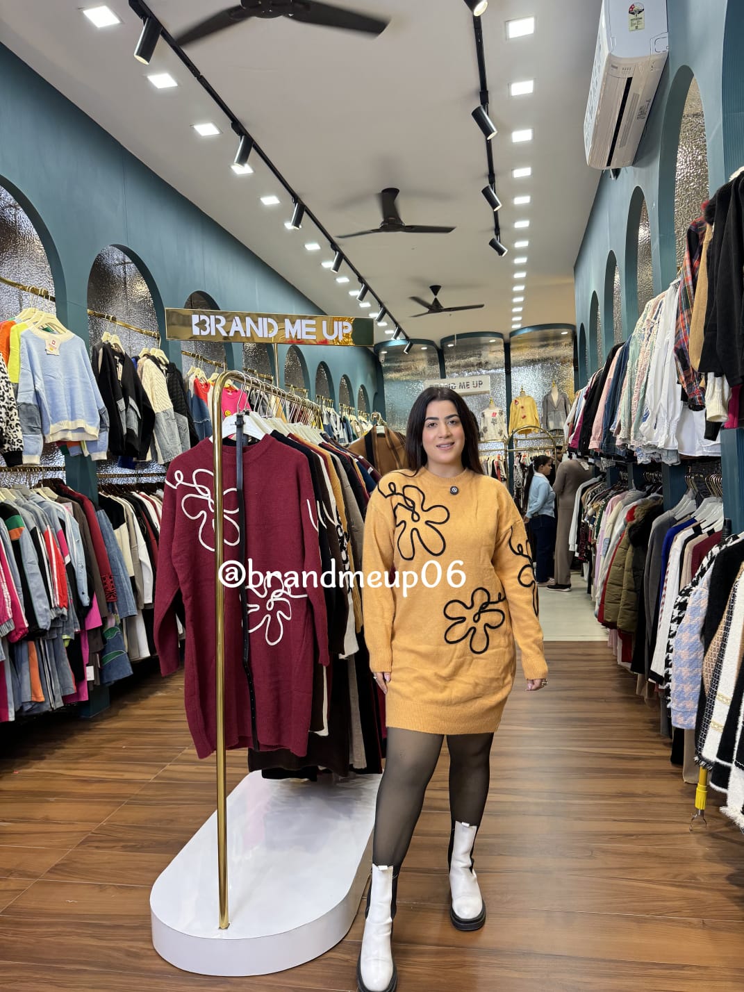 EMBROIDERY DOUBLE FLOWER WOOLEN DRESS WITH BELT (IMP-572)