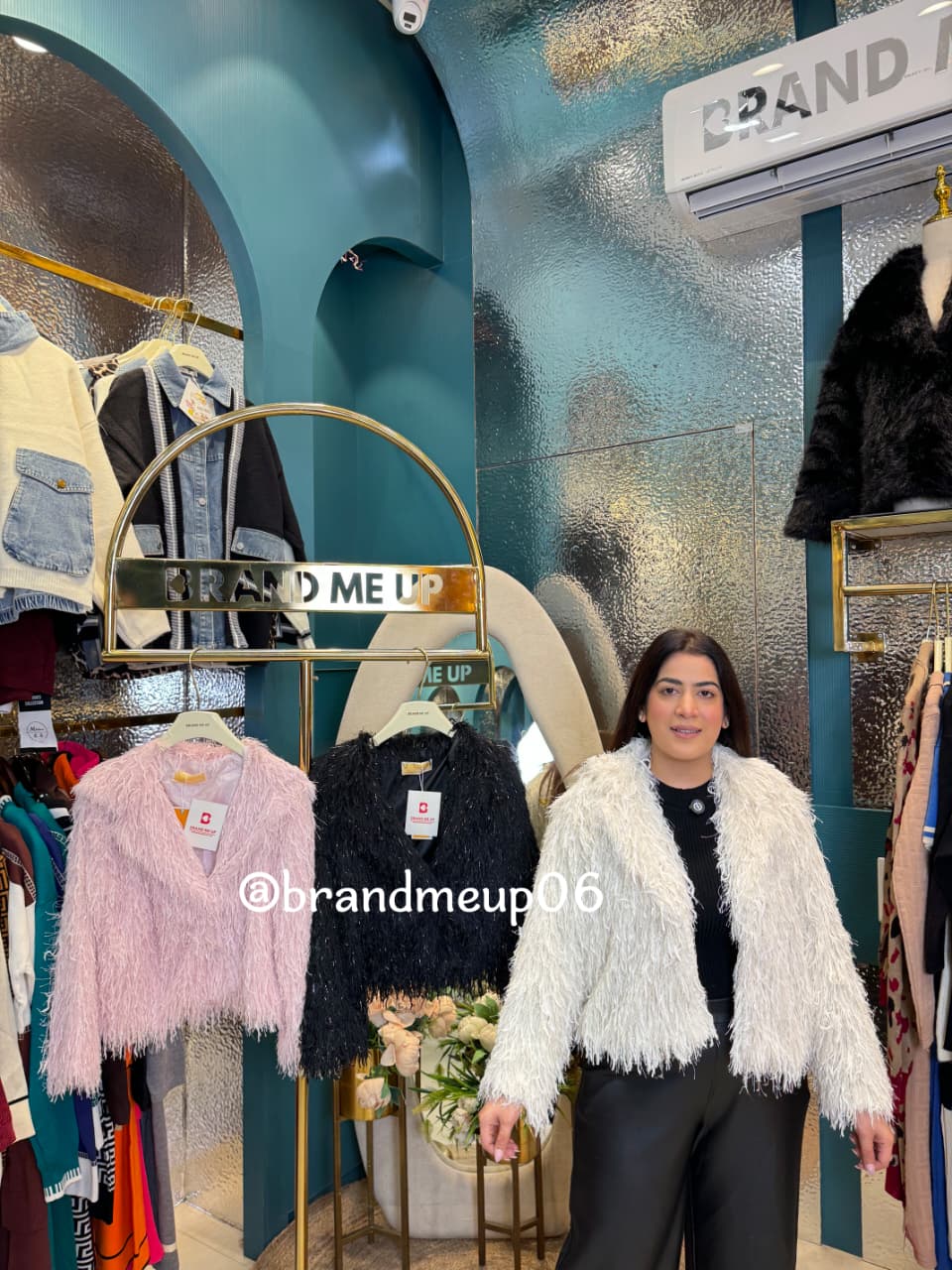 GLITTERY FUR JACKET (IMP-579)