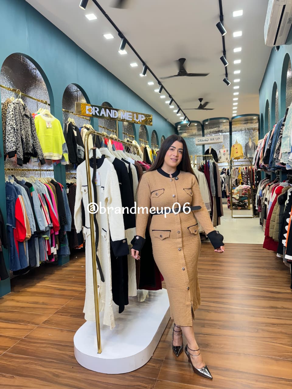 WOOLEN VABY DRESS WITH BELT (IMP-582)