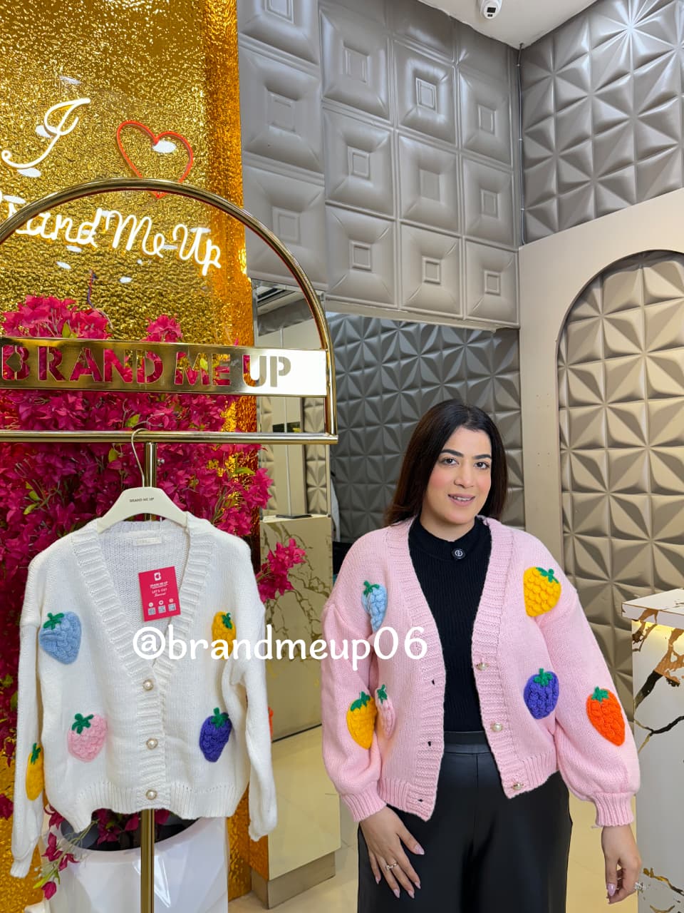 STRAWBERRY CARDIGAN (IMP-590)