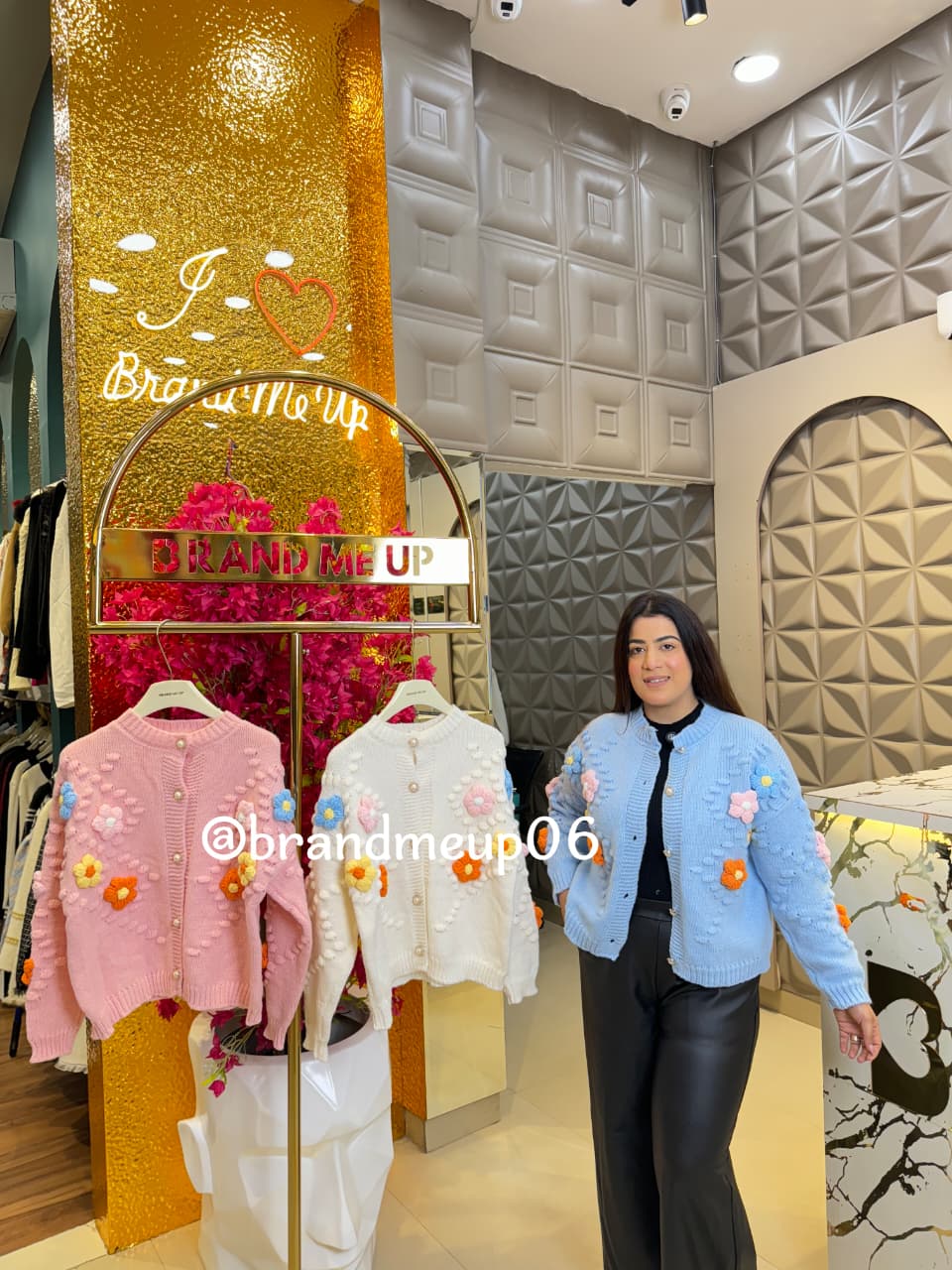 CUTE 3D FLOWER CARDIGAN (IMP-591)