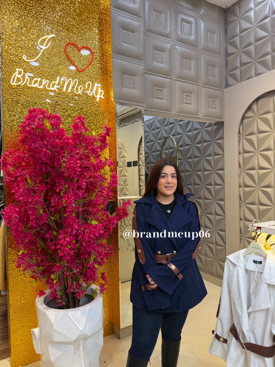 WOOLEN COAT WITH LEATHER DETAILING (IMP-676)