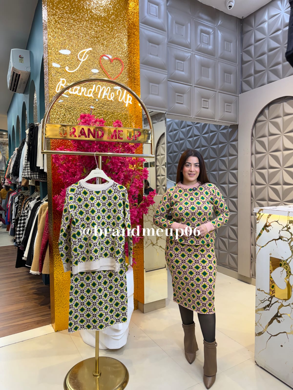 WOOLEN PRINTED SKIRT SET (IMP-680) BOX