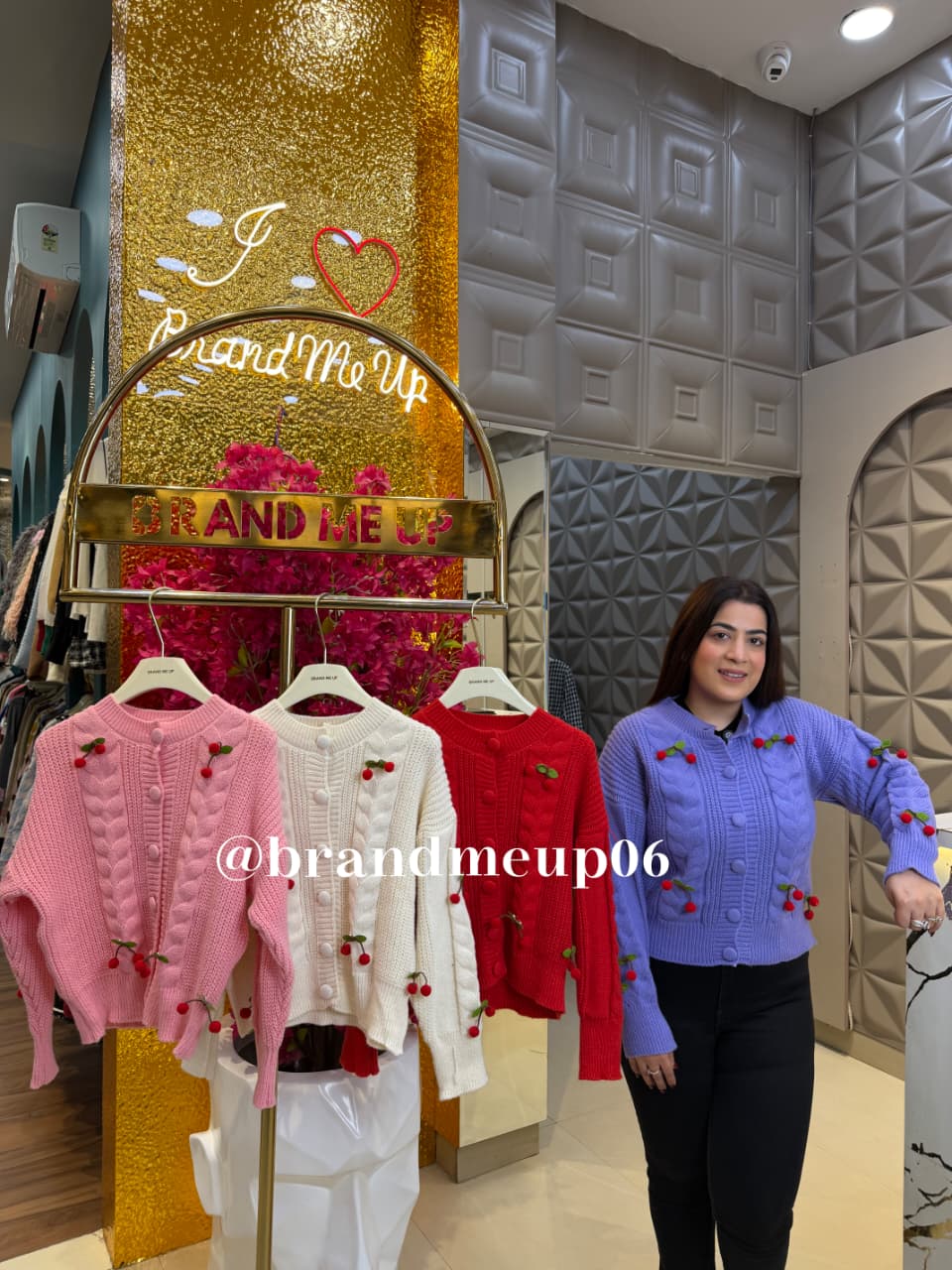 CHERRY CUTE CARDIGAN (IMP-687)