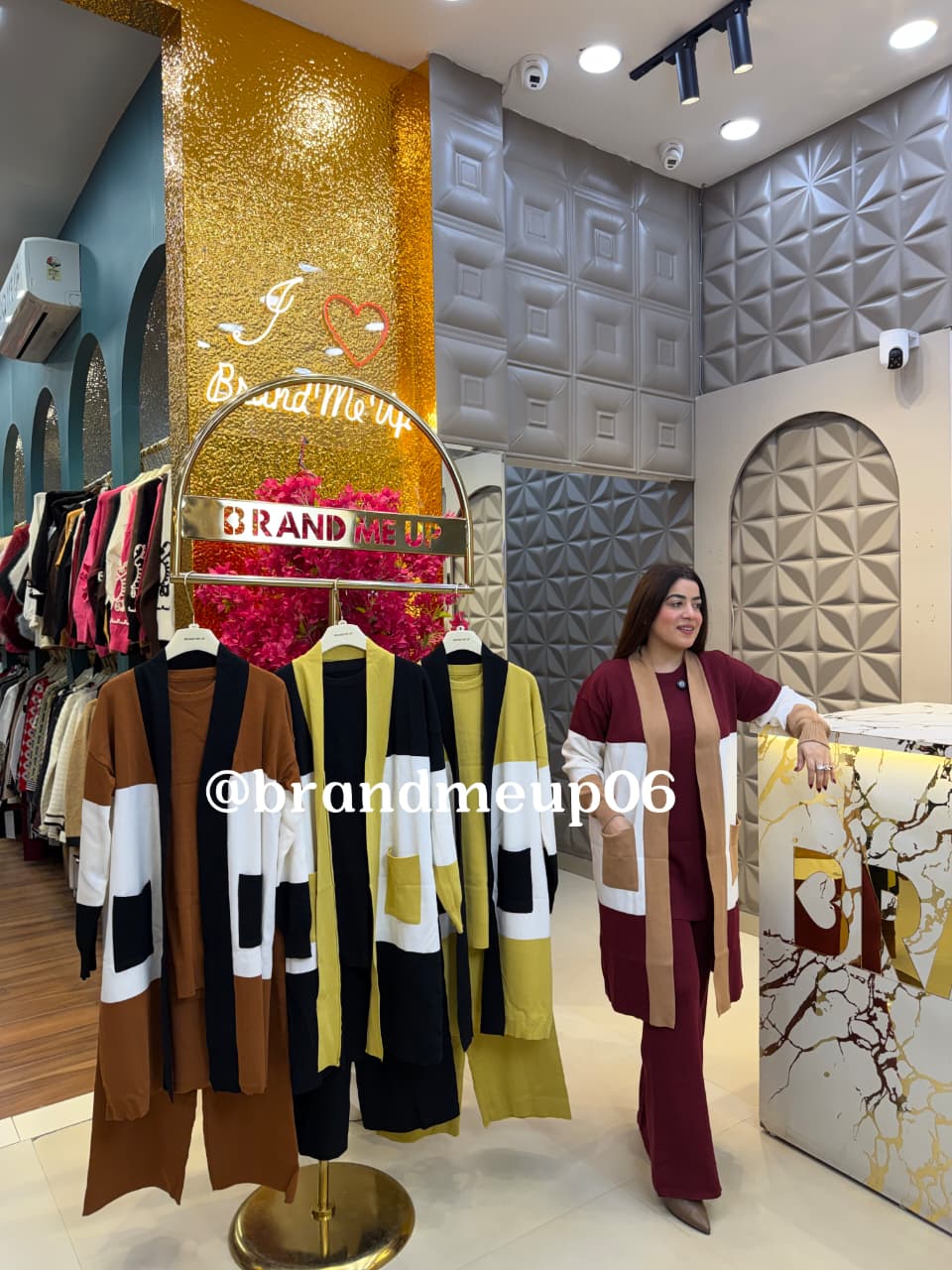 WOOLEN CORD DOUBLE SHADE SHRUG (IMP-725)