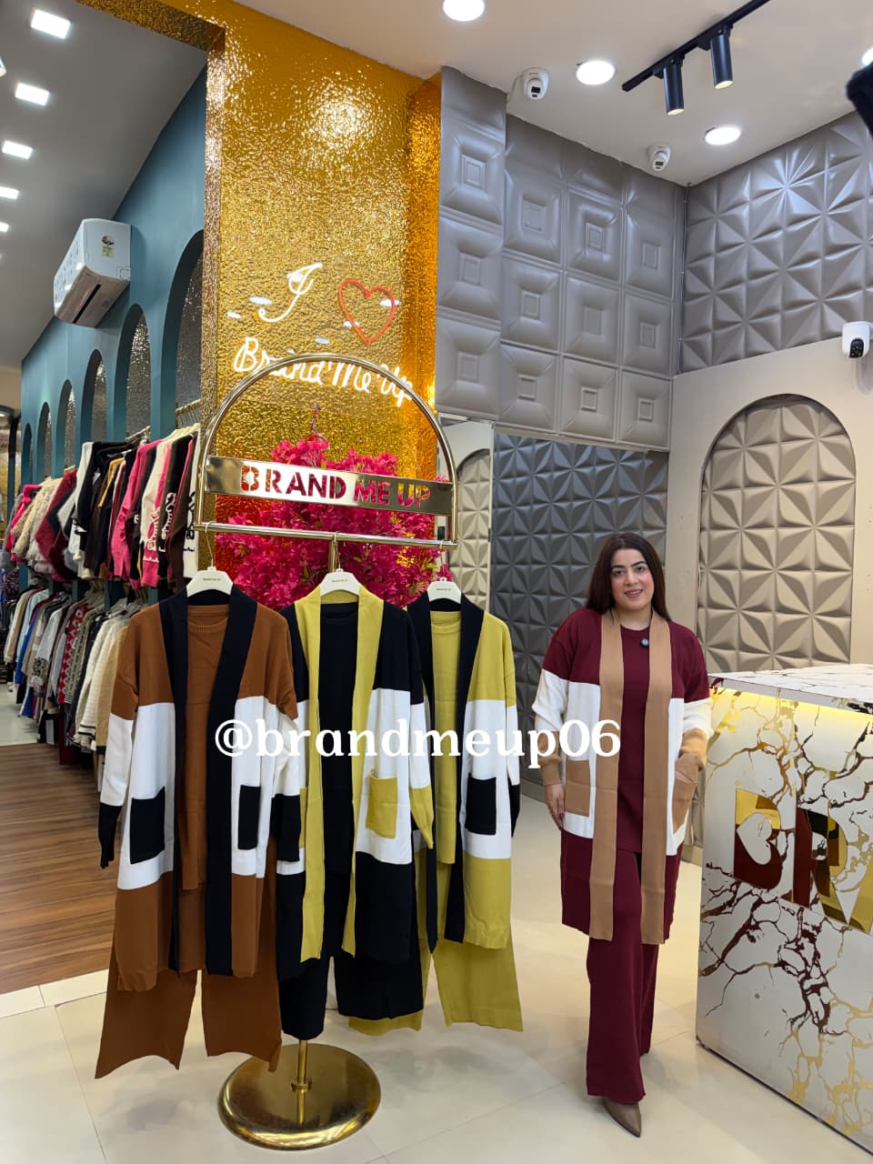 WOOLEN CORD DOUBLE SHADE SHRUG (IMP-725)