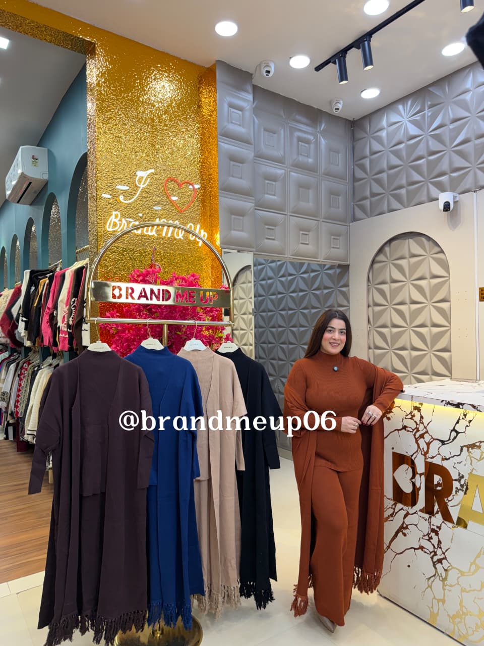 WOOLEN CORD WITH DESIGNER SHRUG (IMP-727)