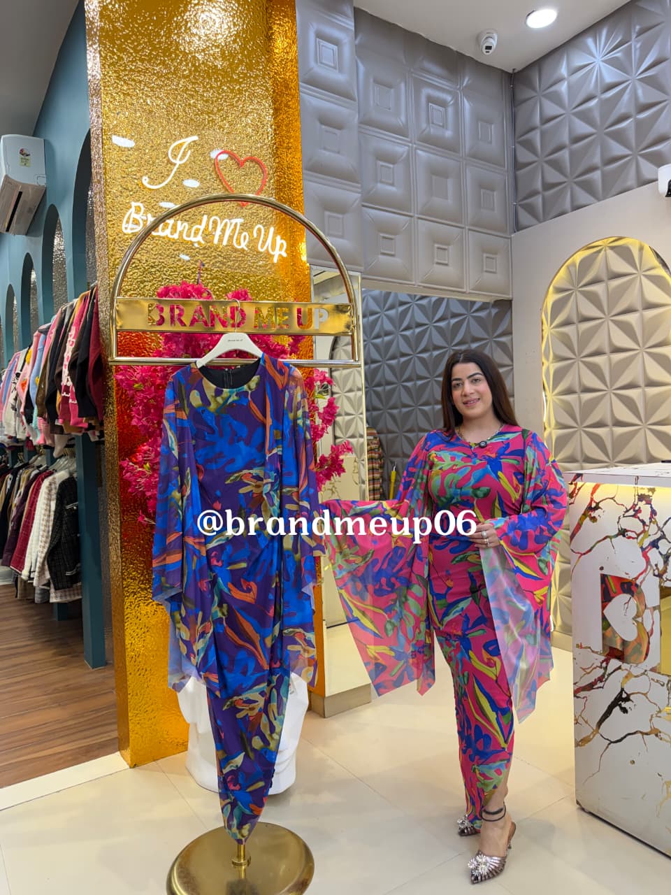 POWERNET DESIGNER SLEEVES DRESS (PRM-786)