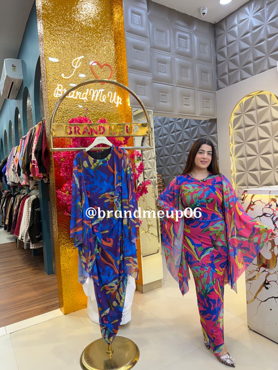 POWERNET DESIGNER SLEEVES DRESS (PRM-786)