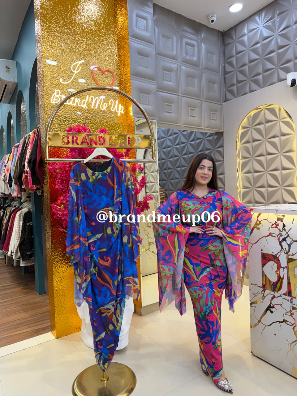 POWERNET DESIGNER SLEEVES DRESS (PRM-786)