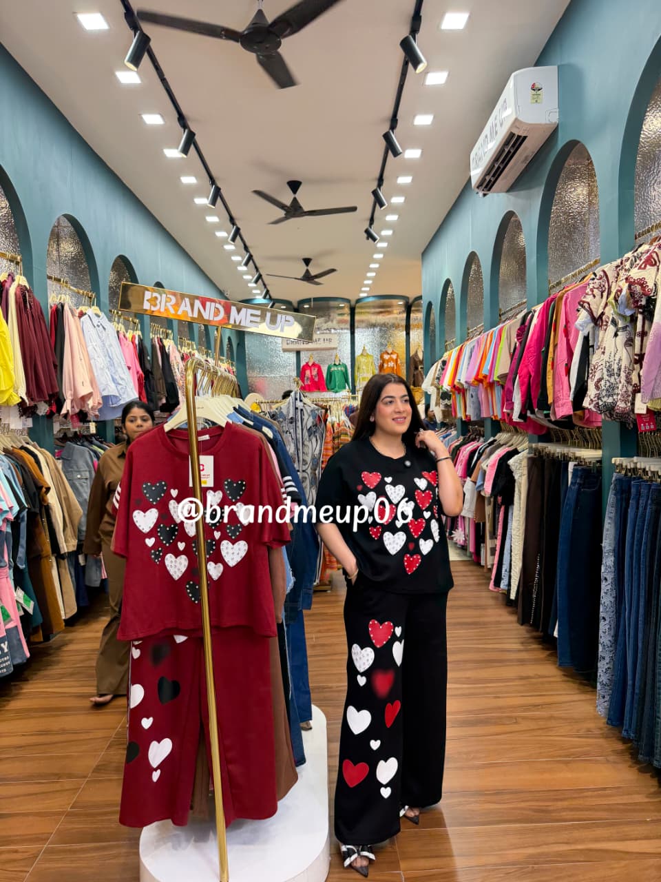 IMPORTED STRETCHABLE HEART RHINESTONE CORD (PRM-862)