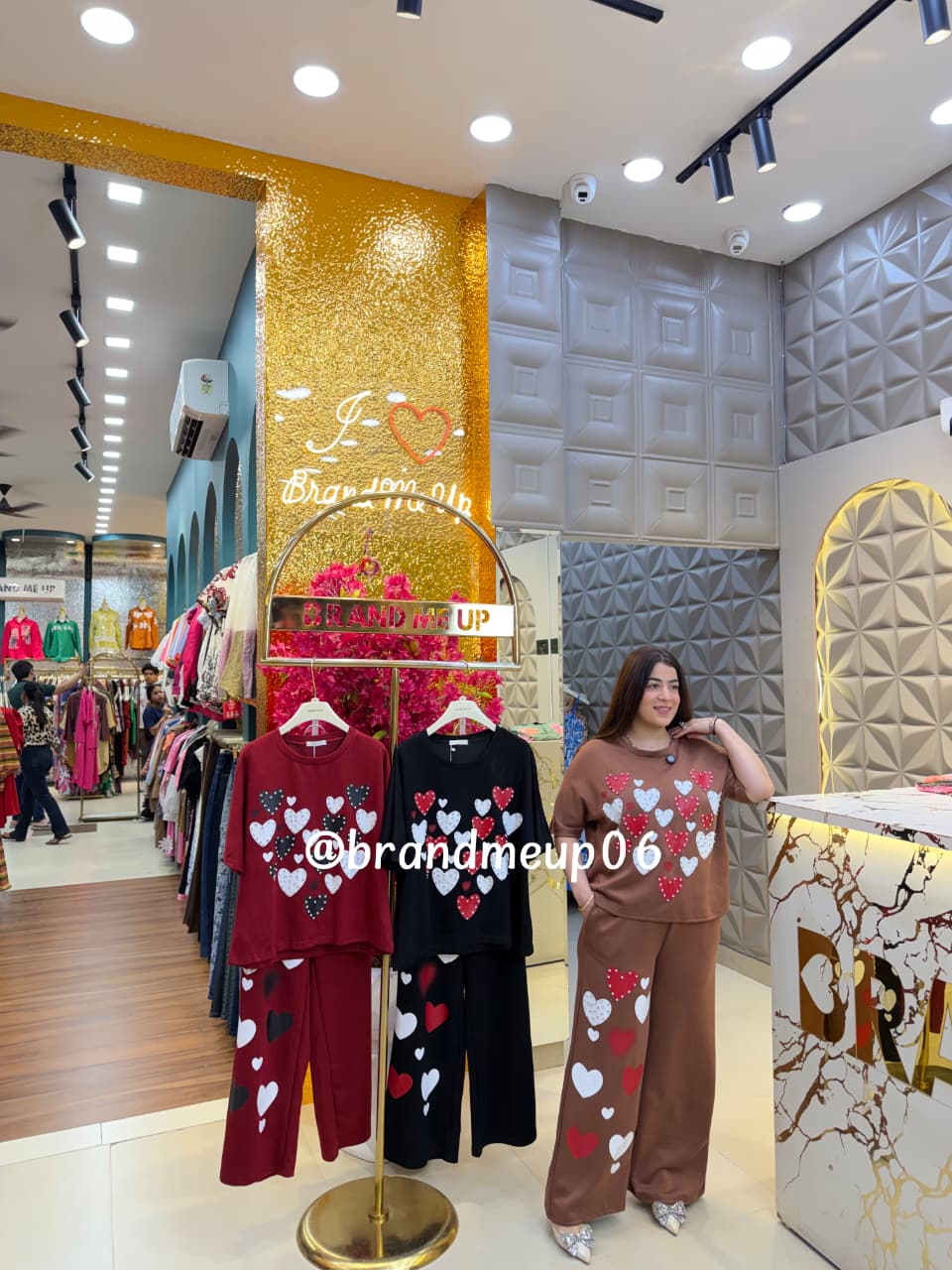 IMPORTED STRETCHABLE HEART RHINESTONE CORD (PRM-862)