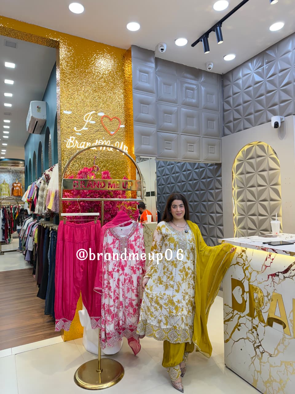 'DESI CHIC' WITH FARSI 3PCS SET (BR-6)