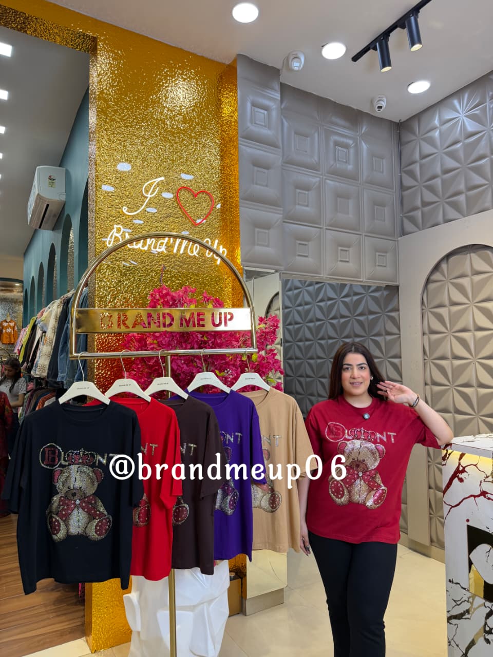 BLUNT’ RHINESTONE T-SHIRT (TEE-203)