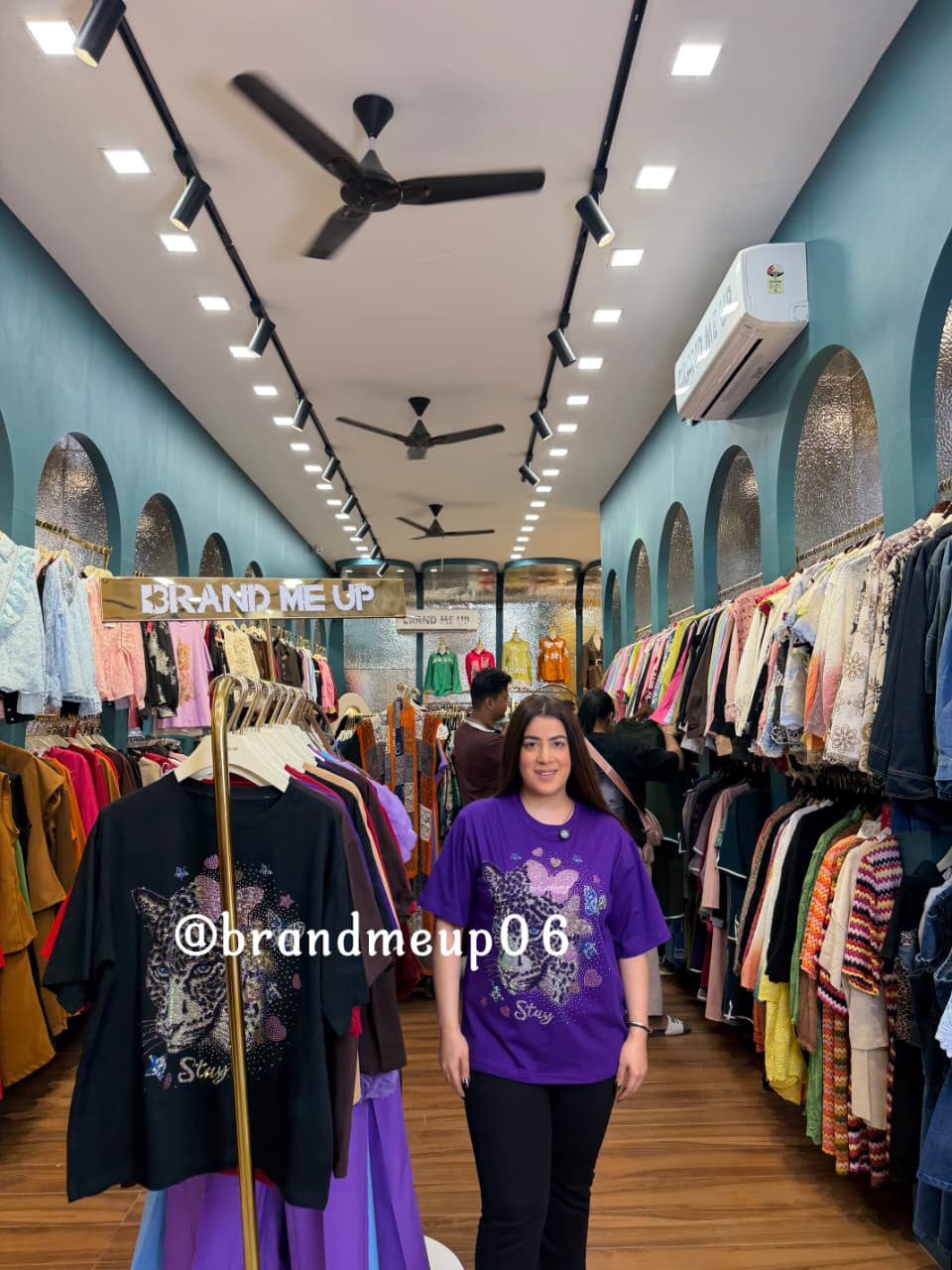 ‘STAY’ RHINESTONE T-SHIRT (TEE-205)