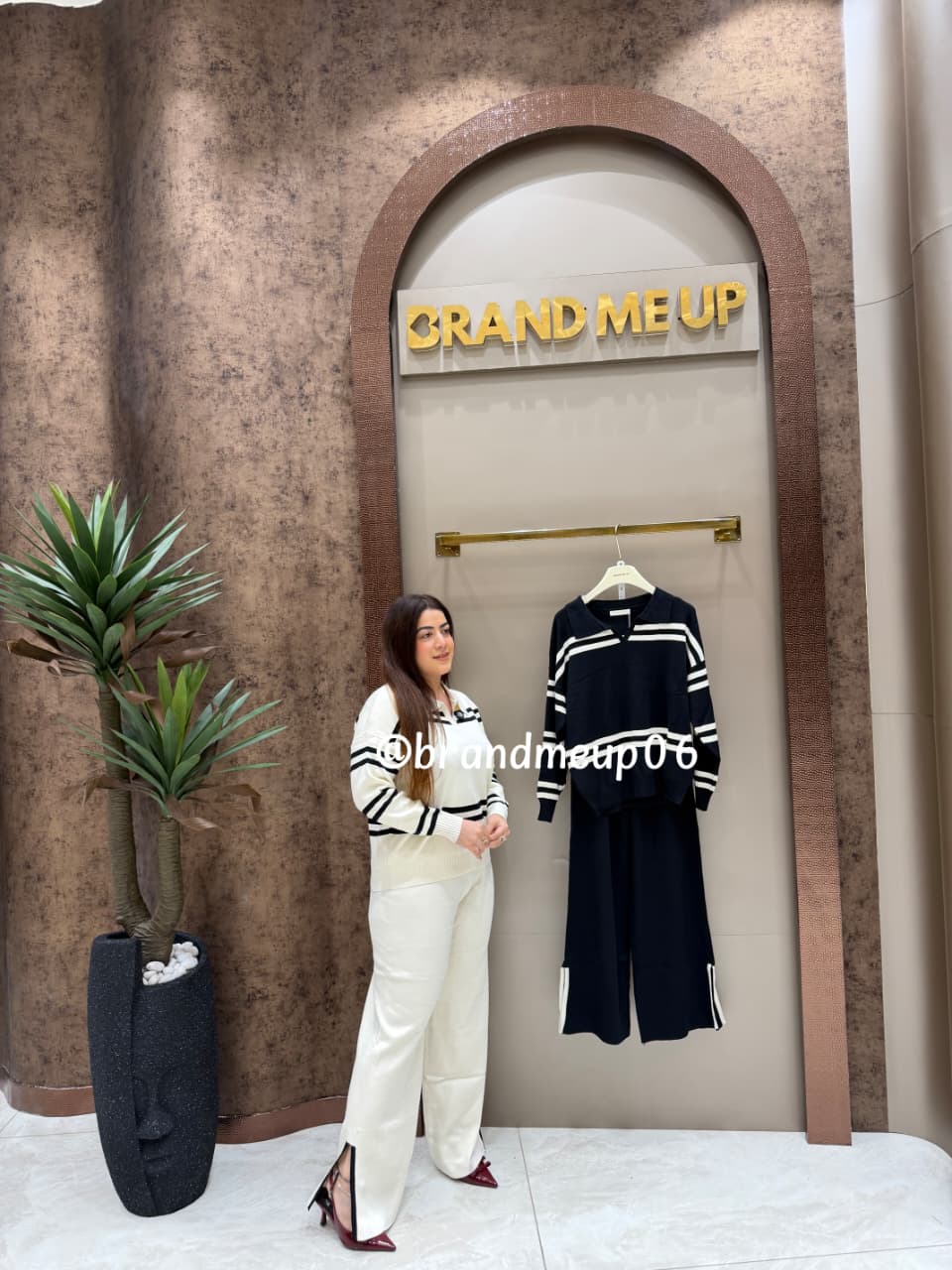 WOOLEN STRIPE CORD SET (IMP-498)