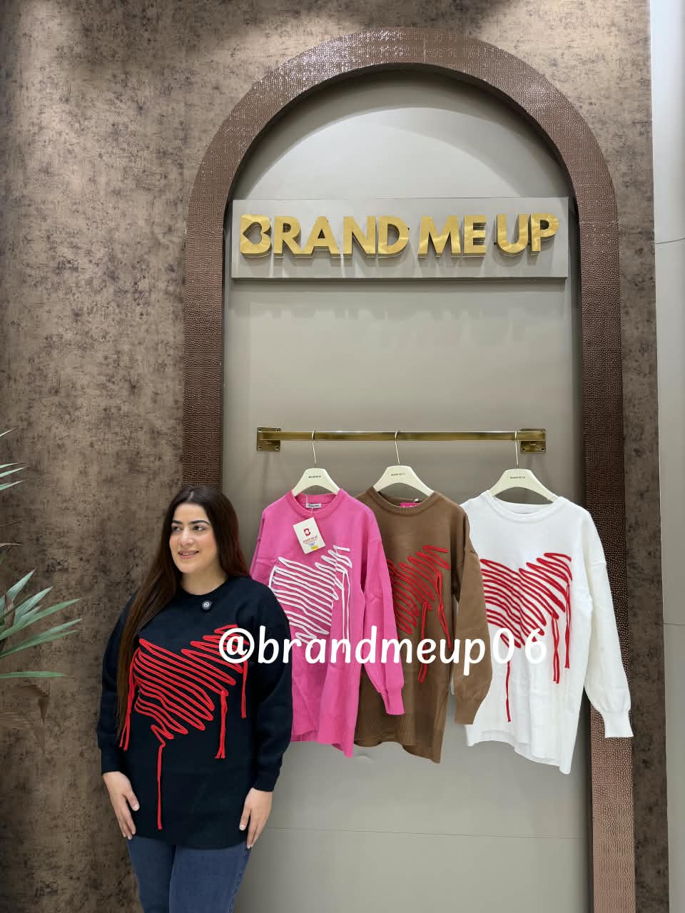 Woolen Heart Sweater (IMP-409)