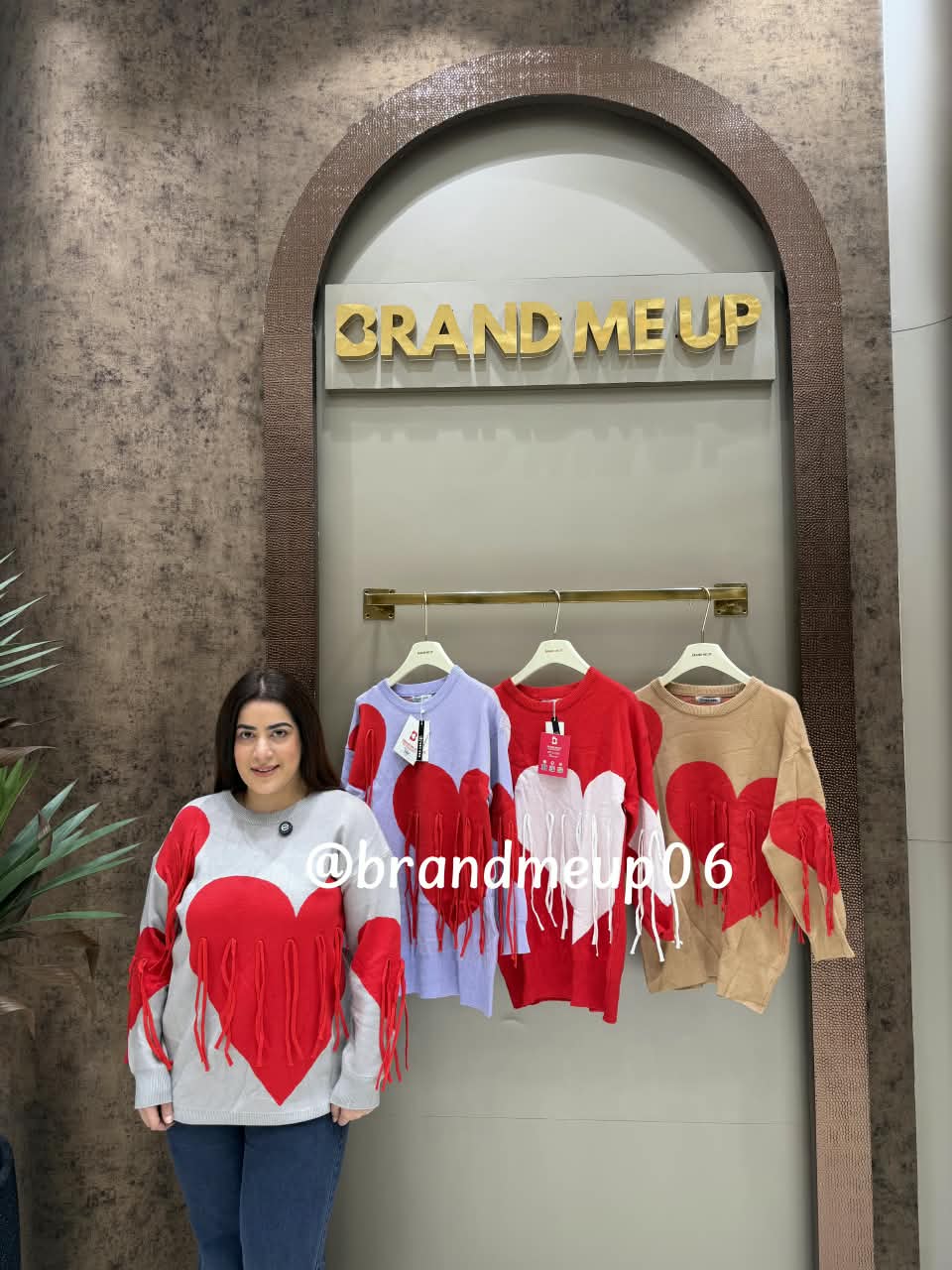 Cute Heart sweater  (IMP-373)