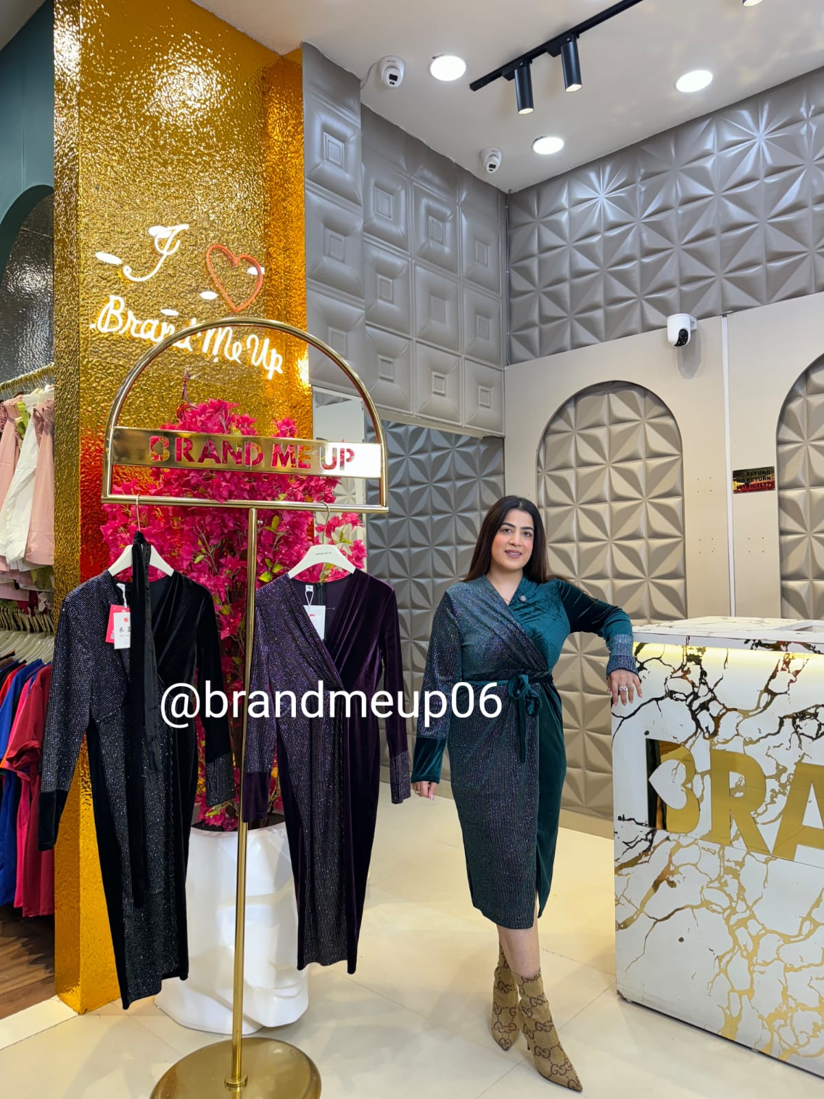 Velvet Dress With Belt (VELVET-4)