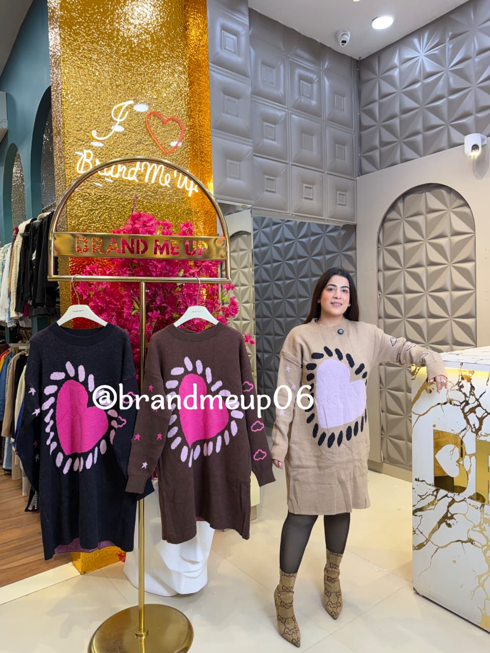 WOOLEN LONG DRESS HEART (IMP-526)