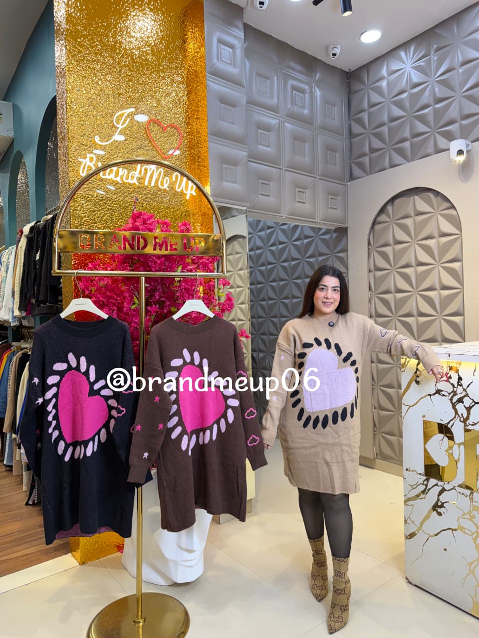 WOOLEN LONG DRESS HEART (IMP-526)