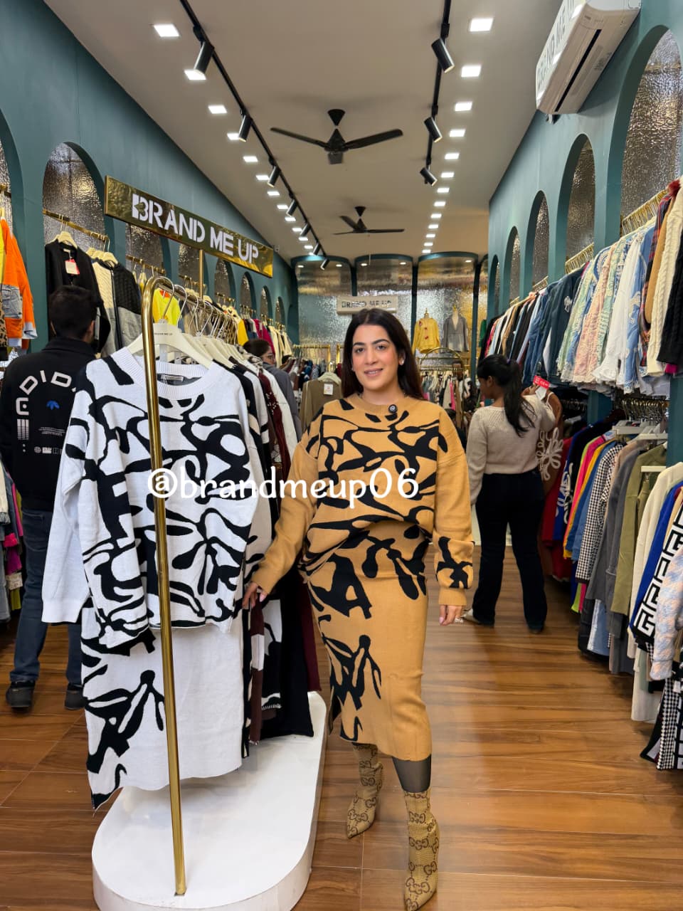 WOOLEN PRINTED SKIRT SET (IMP-619)