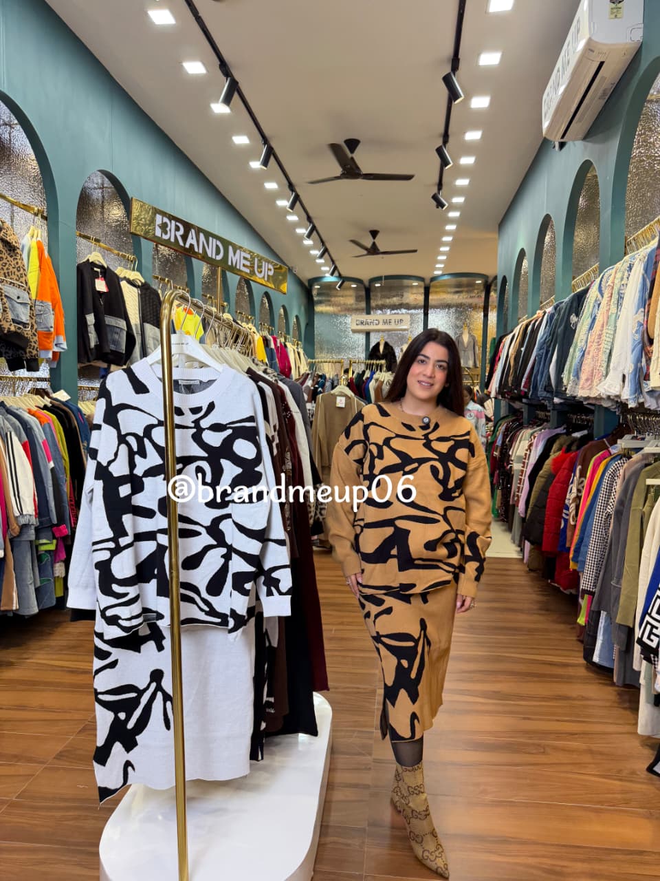 WOOLEN PRINTED SKIRT SET (IMP-619)