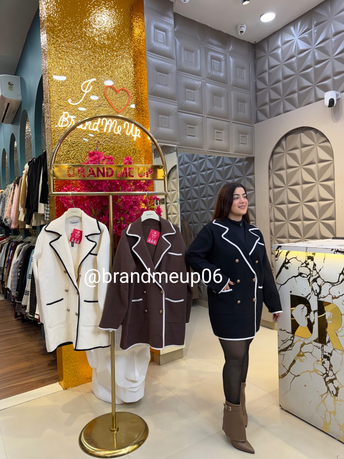 Woolen Coat With Golden Button (IMP-250)