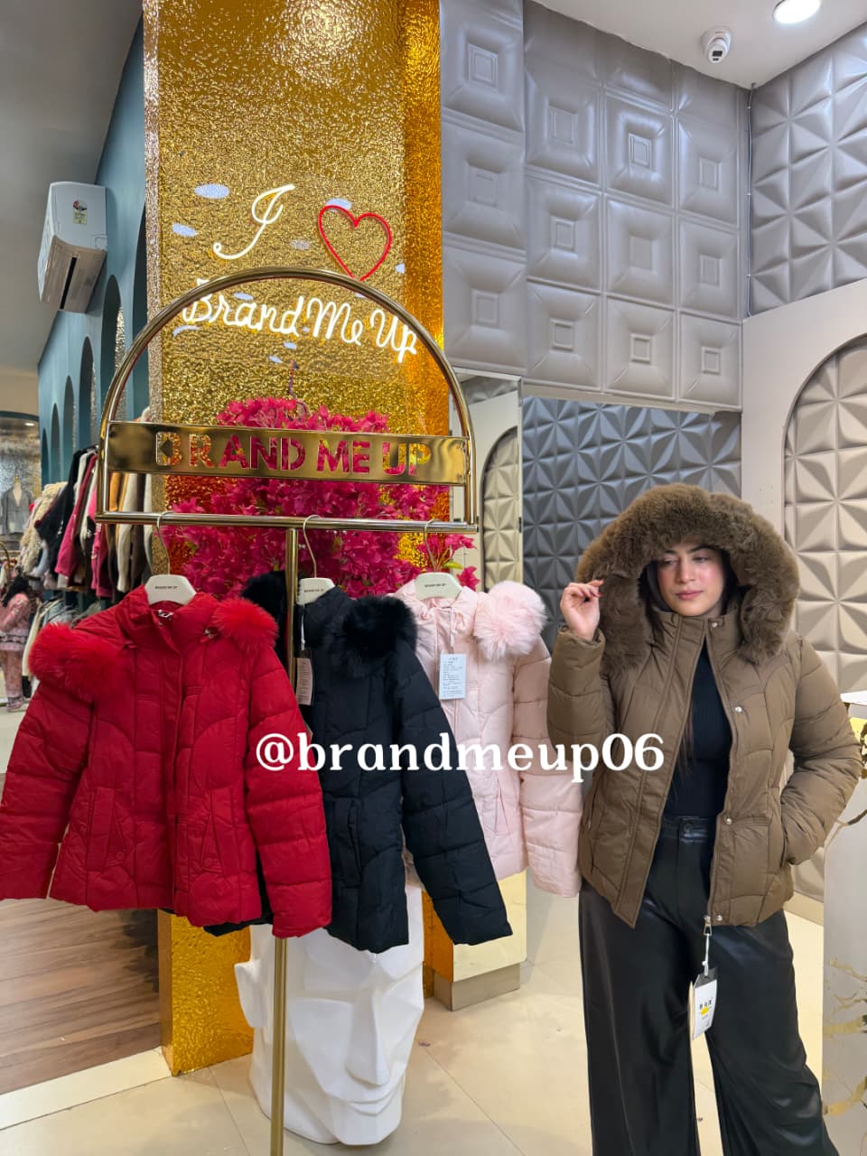 Puff Jacket With Fur Hoodie (CODE-3605) (IMP-386)