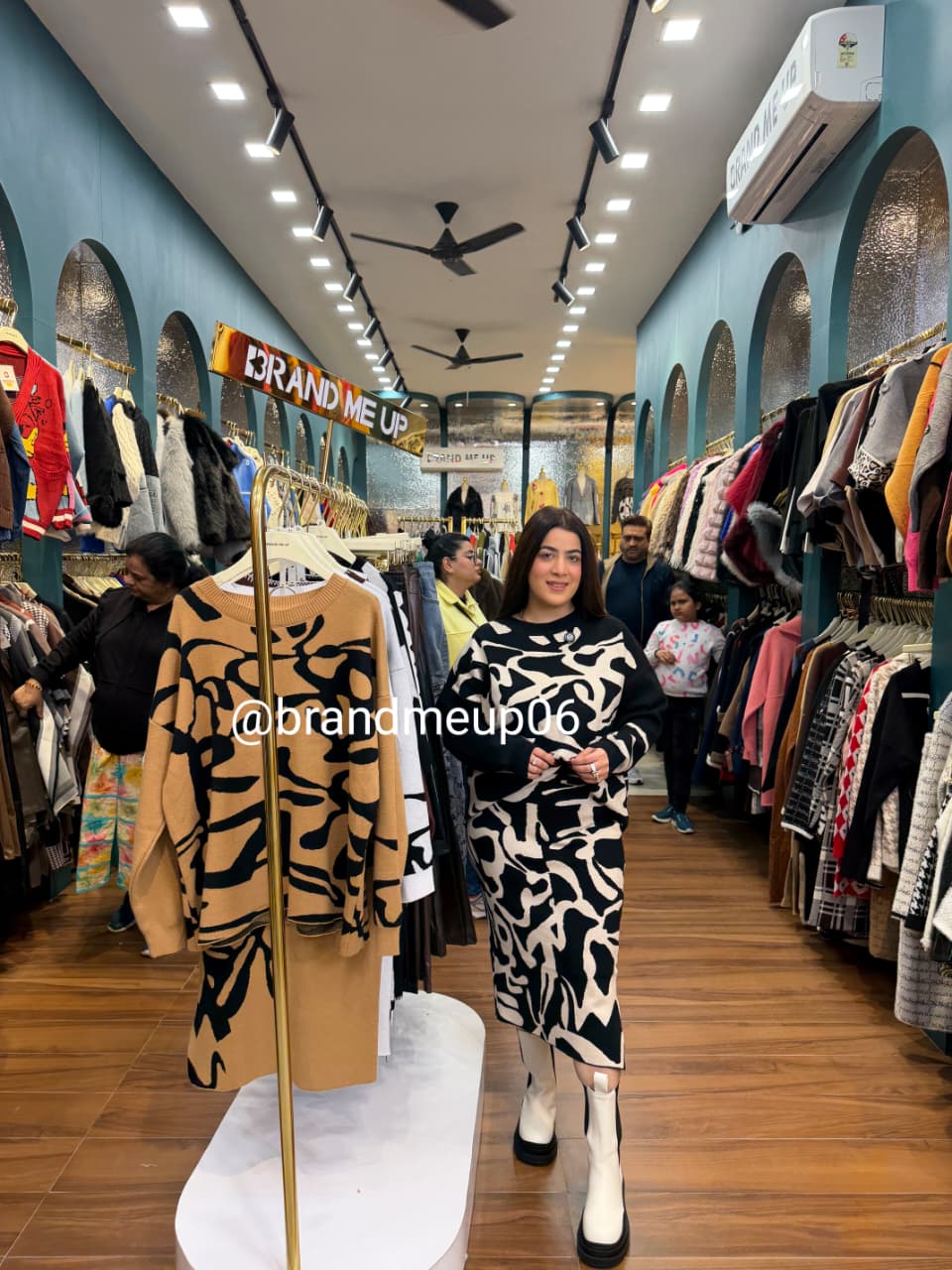 WOOLEN PRINTED SKIRT SET (IMP-619)