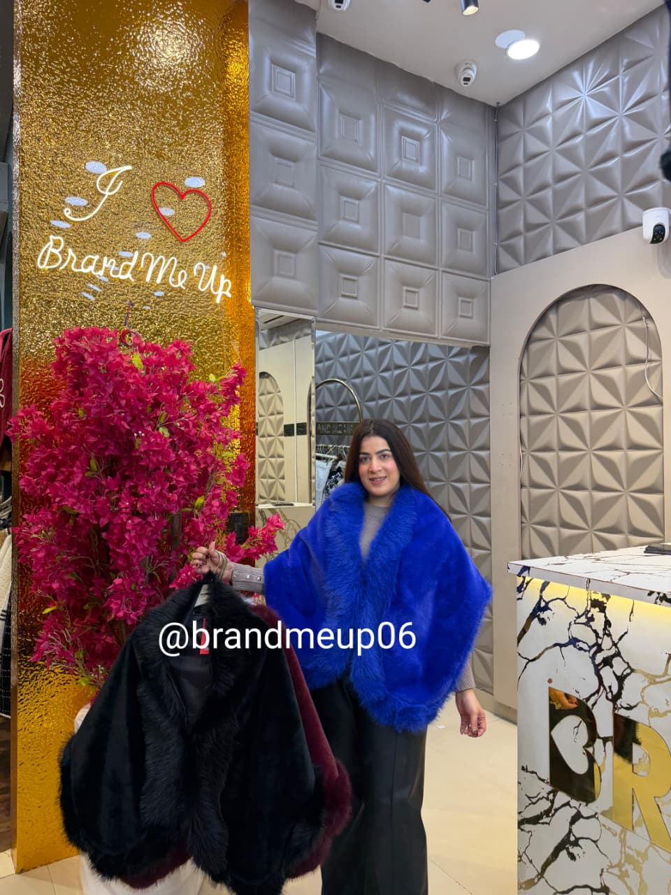 FUR PONCHU WITH FRONT HOOK (IMP-722)