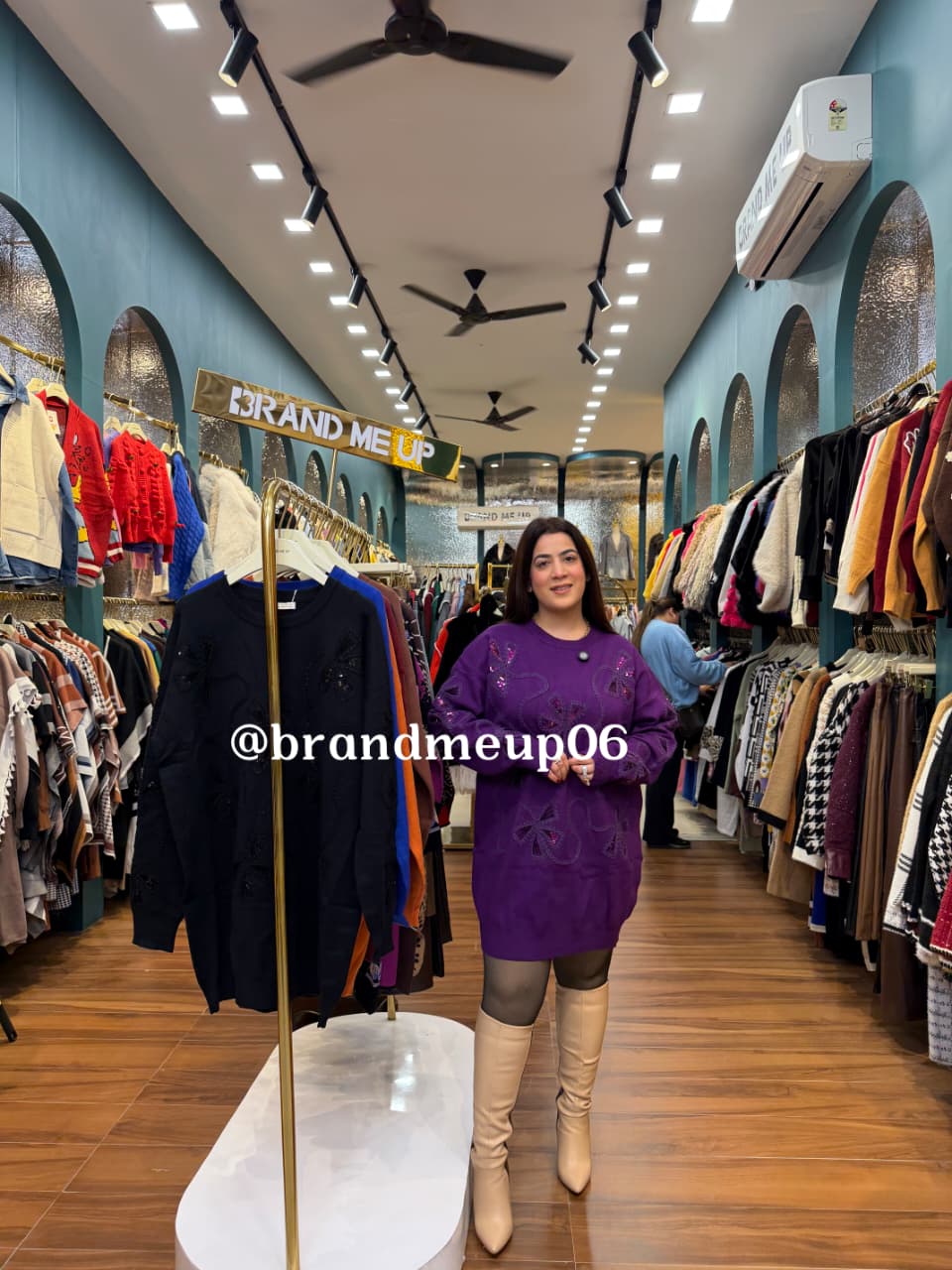 SEQUENCE WOOLEN DRESS (IMP-733) GOLDEN LINO