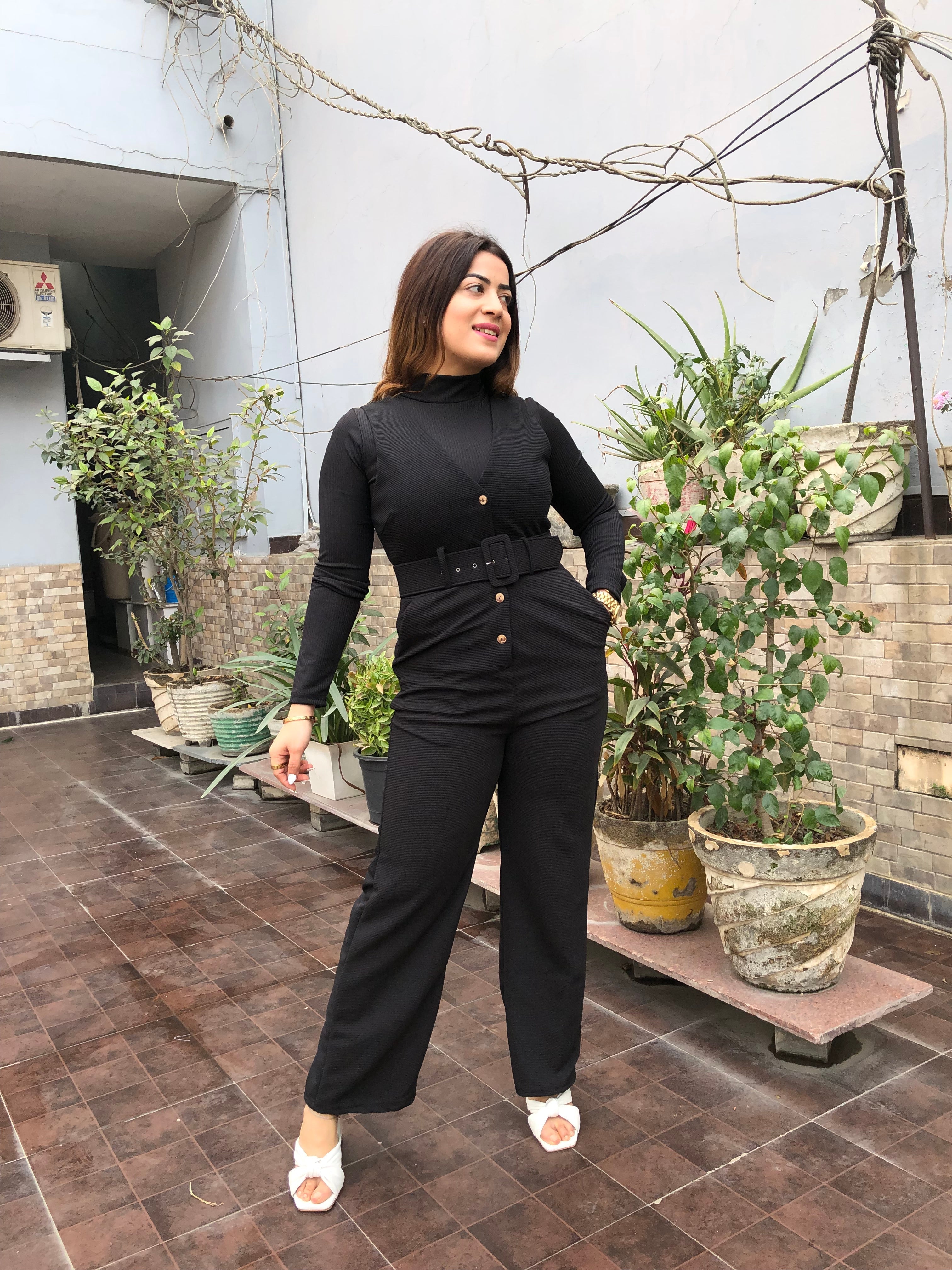 Jumpsuit Whit Black Top