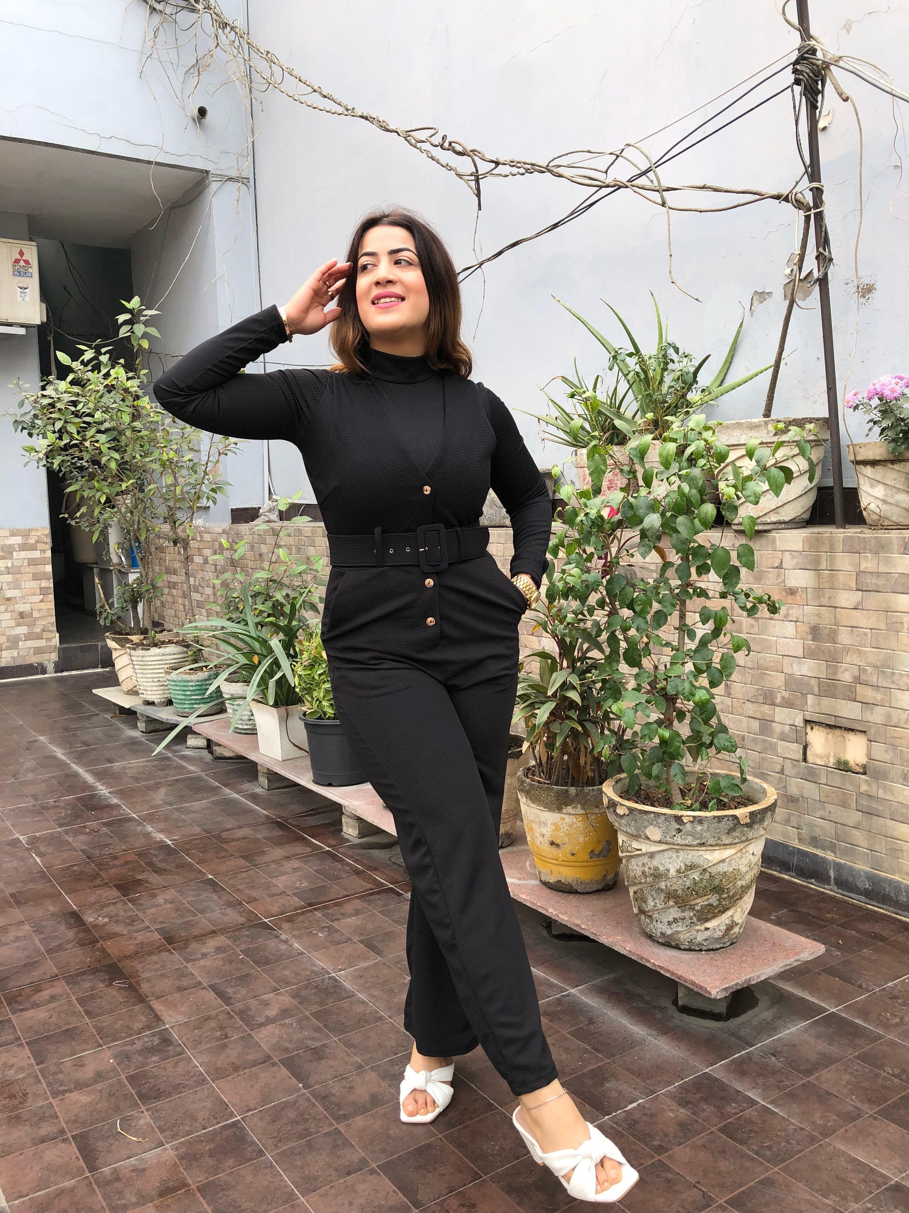 Jumpsuit Whit Black Top